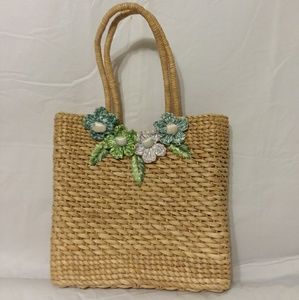 Beautiful Vintage Straw Purse